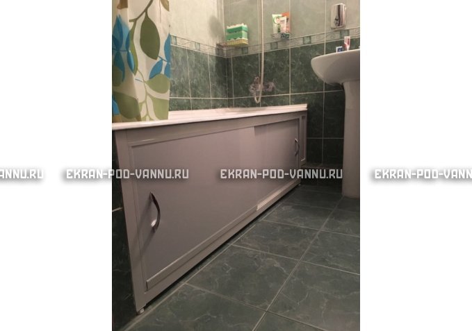 Экран  EUROPLEX Роликс белый с вставкой – купить по цене 10400 руб. в интернет-магазине в городе Новокузнецк картинка 2